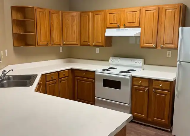 Property at 121 Wexford Dr Unit 204-2, Anderson, SC, 29621, 2 beds, 2 baths, [object Object]