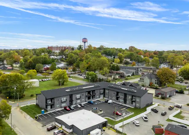 Property at 677 Chestnut St Unit 128, Bowling Green, KY, 42101, 1 bed, 1 bath, [object Object]