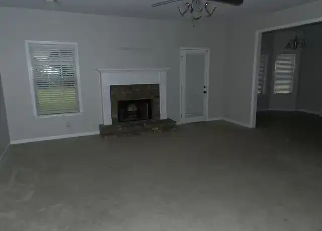 Property at 1 Paladian Way, Fort Mitchell, AL, 36856, 5 beds, 3.5 baths, [object Object]