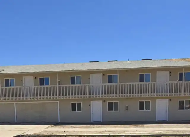 Property at 590 El Centro Ave, El Centro, CA, 92243, 2 beds, 1 bath, [object Object]