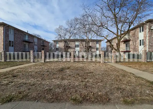 Property at 701 N 11th St Unit 12, Beatrice, NE, 68310, 2 beds, 1 bath, [object Object]