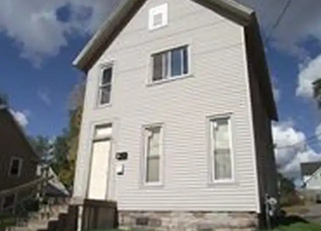 Property at 57 Leonard St NE Unit Downstair, Grand Rapids, MI, 49503, 3 beds, 1 bath, [object Object]