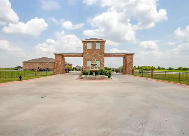Property at 301 County Road 207 Unit 1210, Alvarado, TX, 76009, 1 bed, 1 bath, [object Object]