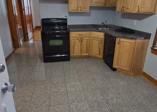Property at 919 N Leavitt St Unit 2F, Chicago, IL, 60622, 2 beds, 1 bath, [object Object]