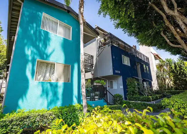 Property at 1015 2nd St, Santa Monica, CA, 90403, 0-2 beds, 1-2 bath, [object Object]