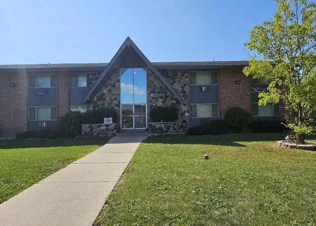 Property at 5167 N Lovers Lane Rd Unit Lovers Lane-219, Milwaukee, WI, 53225, 1 bed, 1 bath, [object Object]