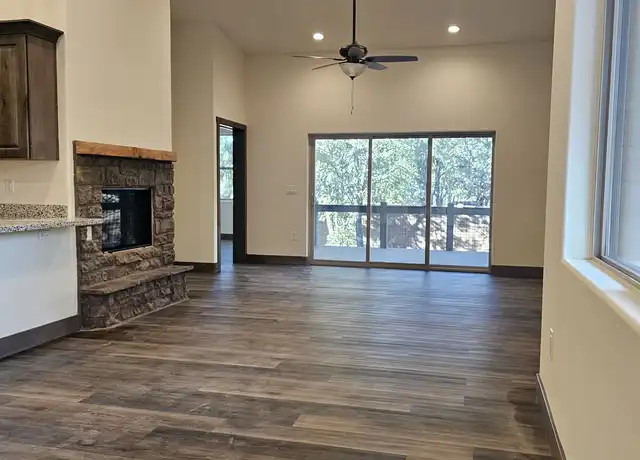 Property at 2840 W Villa Loop Unit 1, Show Low, AZ, 85901, 3 beds, 2 baths, [object Object]
