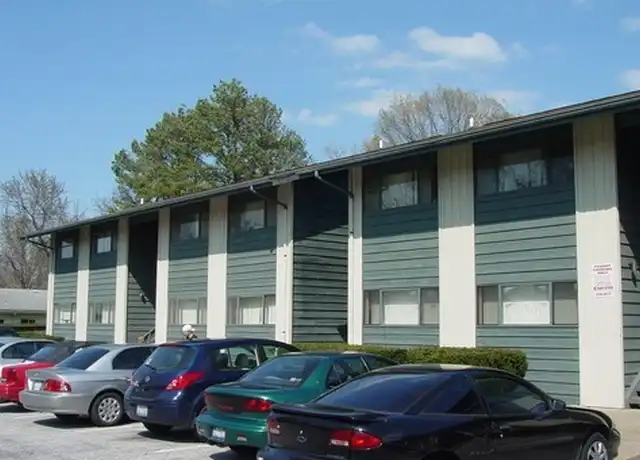 Property at 703 S Wall St Unit 12, Carbondale, IL, 62901, 2 beds, 1 bath, [object Object]
