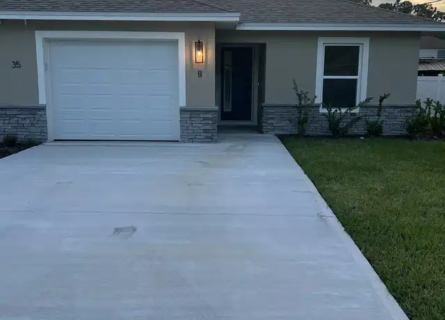 Property at 35 Wellham Ln, Palm Coast, FL, 32164, 3 beds, 2 baths, [object Object]