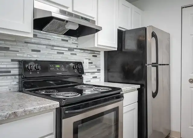 Property at Riverwood Heights Apartments - 12070 SW Fischer Rd, Portland, OR, 97224, 2 beds, 2 baths, [object Object]