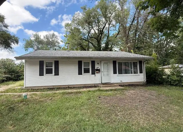 Property at 1005 S 24th St, Springfield, IL, 62703, 3 beds, 1 bath, [object Object]