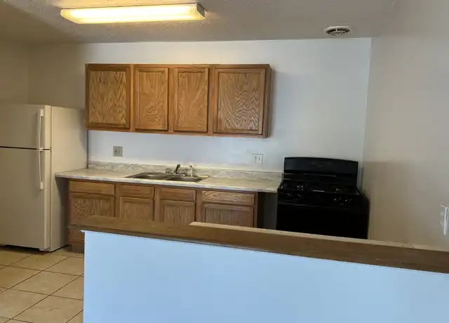 Property at 1700 SW 16th Ct Unit K1, Gainesville, FL, 32608, 2 beds, 1 bath, [object Object]