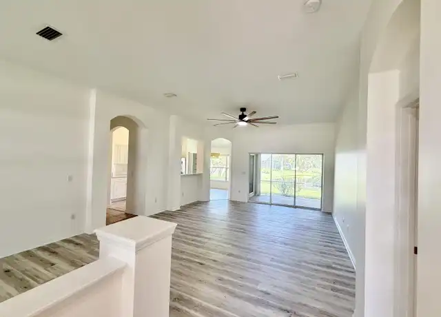 Property at 704 Captains Dr, Saint Augustine, FL, 32080, 3 beds, 2 baths, [object Object]