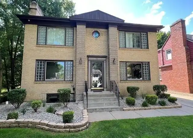 Property at 53 Arlington Rd, Buffalo, NY, 14221, 3 beds, 1 bath, [object Object]