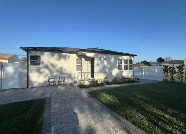 Property at 2100 N Pass Ave Unit 2100 House, Burbank, CA, 91505, 2 beds, 1 bath, [object Object]