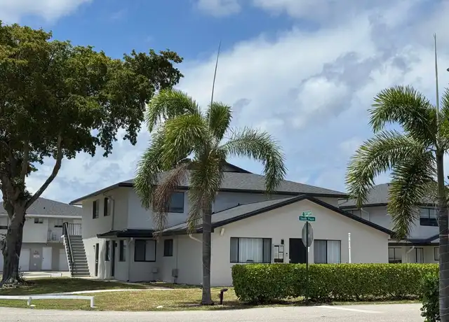Property at 107 E Tiffany Dr #4, Mangonia Park, FL, 33407, 2 beds, 1 bath, [object Object]