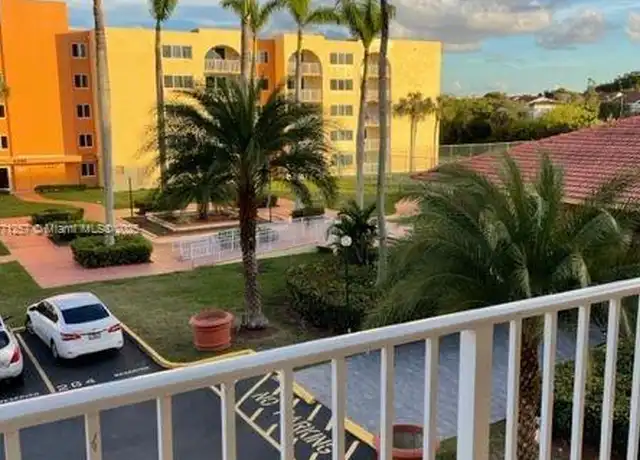 Property at 6990 NW 186th St Unit 4-315, Hialeah, FL, 33015, 2 beds, 1 bath, [object Object]