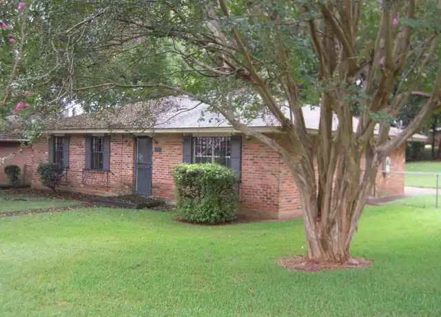 Property at 3027 Barksdale St, Montgomery, AL, 36110, 3 beds, 2 baths, [object Object]