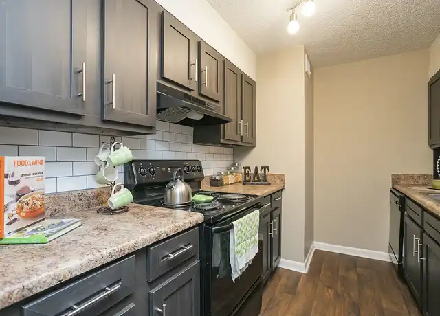 Property at The Village at Crestview Apartments - 1598 Crestview Dr, Madison, TN, 37115, 1-2 bed, 1 bath, [object Object]