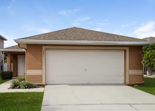 Property at 221 Owenshire Cir, Kissimmee, FL, 34744, 3 beds, 2 baths, [object Object]