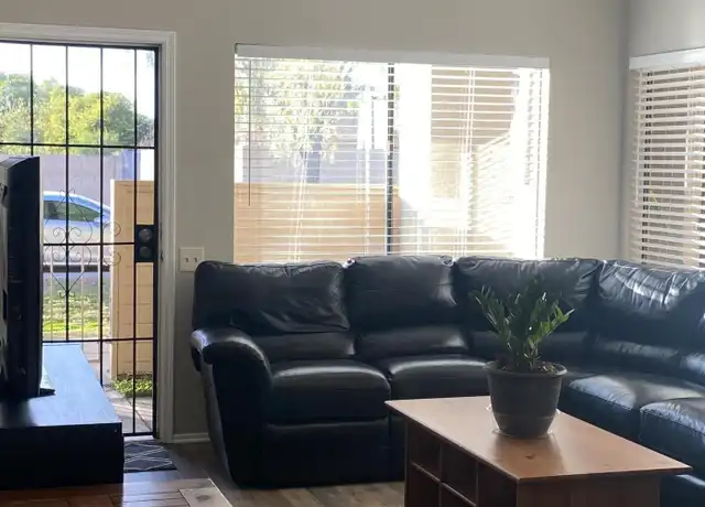 Property at 2035 S Elm St #102, Tempe, AZ, 85282, 2 beds, 2 baths, [object Object]