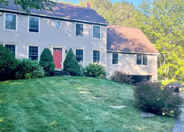 Property at 137 Hardy Rd, Falmouth, ME, 04105, 5 beds, 3 baths, [object Object]
