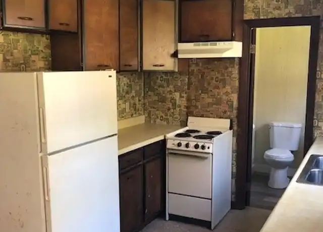 Property at 180 Main St Apt 4, Gorham, ME, 04038, 2 beds, 1 bath, [object Object]