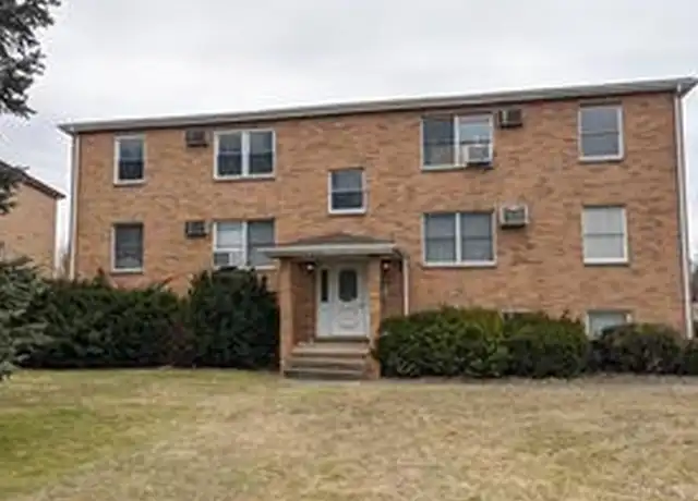 Property at 1977 Wolosyn Cir Unit 3, Youngstown, OH, 44514, 2 beds, 1 bath, [object Object]