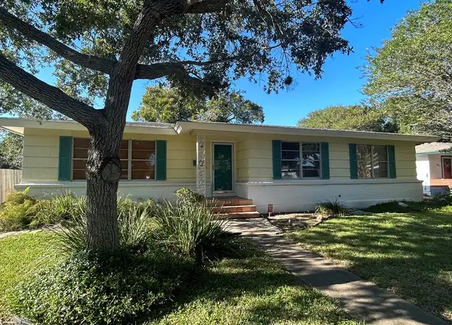 Property at 626 Bermuda Pl, Corpus Christi, TX, 78411, 3 beds, 2 baths, [object Object]