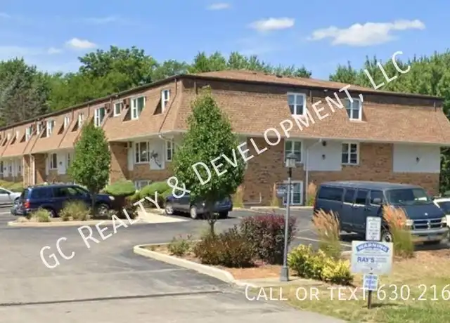 Property at 312 N Warwick Ave Unit 1B, Westmont, IL, 60559, 2 beds, 1 bath, [object Object]