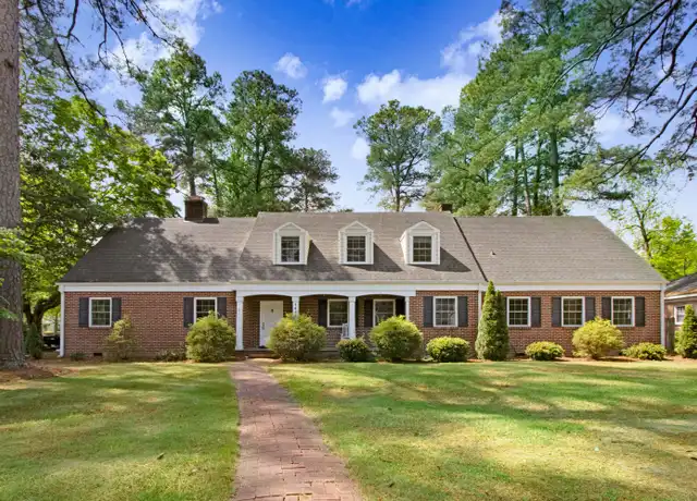 Property at 1412 E Walnut St, Goldsboro, NC, 27530, 4 beds, 3.5 baths, [object Object]