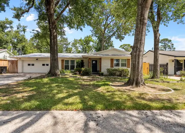 Property at 10058 Cedardale Dr, Houston, TX, 77055, 3 beds, 2 baths, [object Object]