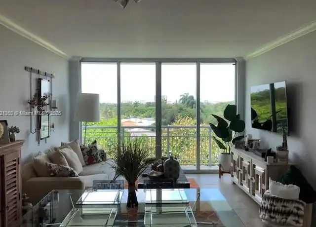 Property at 2021 SW 3rd Ave #503, Miami, FL, 33129, 1 bed, 1 bath, [object Object]