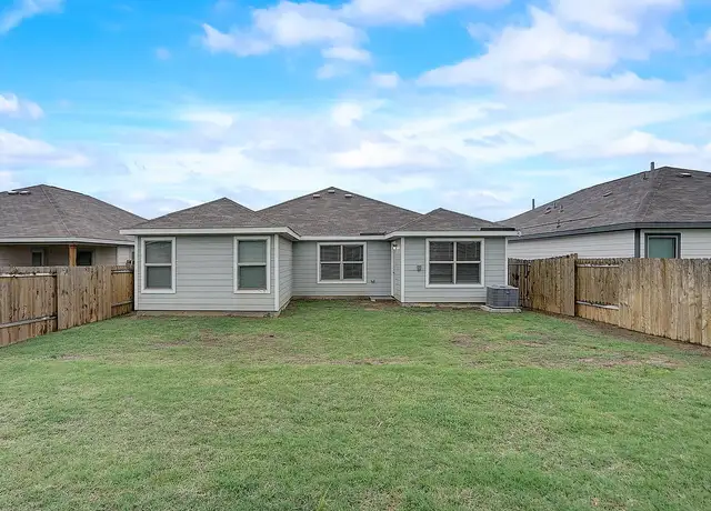 Photo of 459 Trinity Trl, Denton, TX 76207