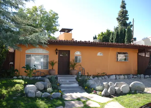 Property at 15236 Hesby St, Sherman Oaks, CA, 91403, 3 beds, 2 baths, [object Object]