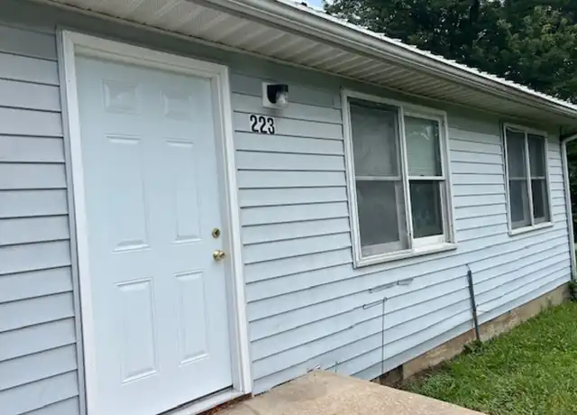Property at 223 Sidney St, St James, MO, 65559, 2 beds, 1 bath, [object Object]