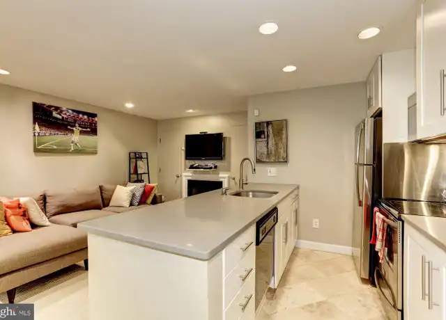 Property at 1630 19th St NW Unit B2, Washington, DC, 20009, 1 bed, 1 bath, [object Object]