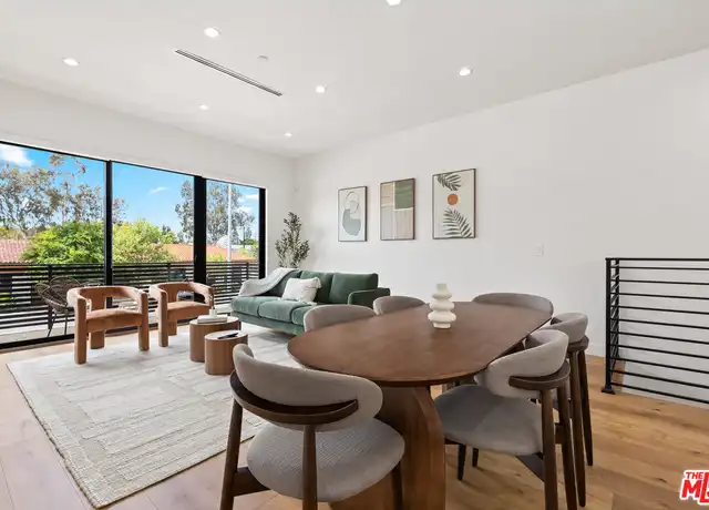 Property at 5118 Laurel Canyon Blvd, Valley Village, CA, 91607, 4 beds, 4 baths, [object Object]