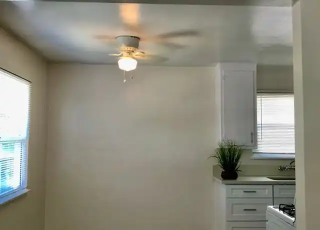 Property at 4961 Kester Ave Unit 3,, Sherman Oaks, CA, 91403, 2 beds, 1 bath, [object Object]
