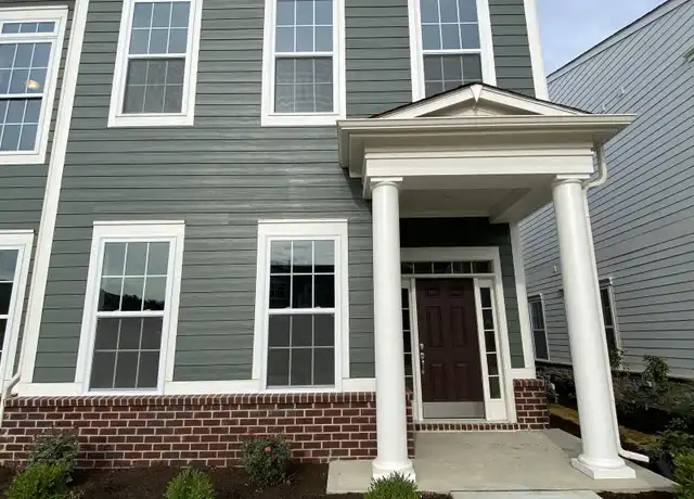 Property at 1070 Valentine Ln, Carmel, IN, 46032, 3 beds, 2.5 baths, [object Object]