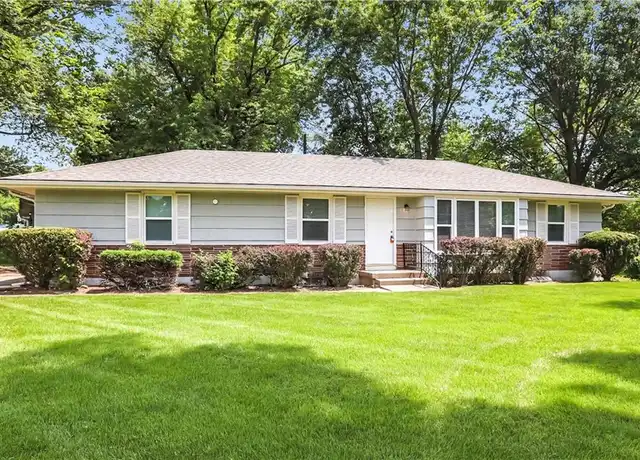 Property at 6000 E 102nd St, Kansas City, MO, 64134, 3 beds, 1.5 baths, [object Object]
