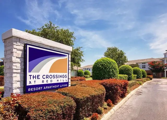 Photo of 2160 Mill Crossing Dr, Virginia Beach, VA 23454
