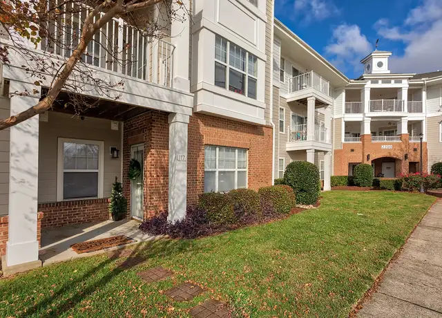 Photo of 2160 Mill Crossing Dr, Virginia Beach, VA 23454