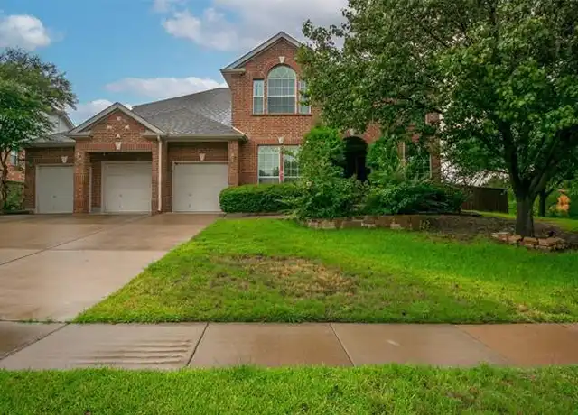 Property at 2428 Kingsley Dr, Grand Prairie, TX, 75050, 5 beds, 3.5 baths, [object Object]