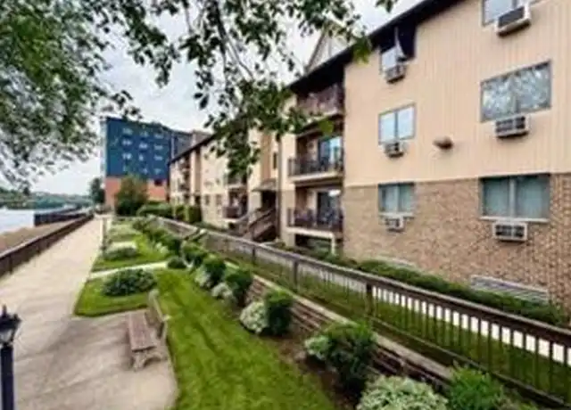 Property at 651 Riverside Ave, Lyndhurst, NJ, 07071, 2 beds, 2 baths, [object Object]