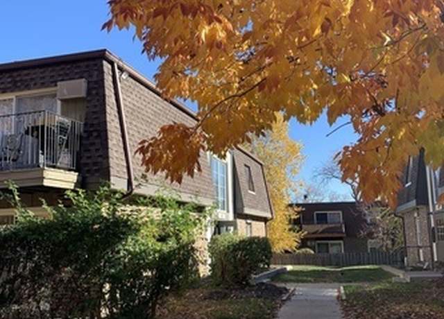 Photo of 869 Trace Dr Apt 201, Buffalo Grove, IL 60089