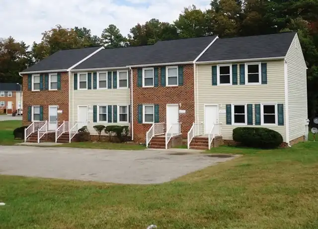 Property at 6532 Commons Dr, Prince George, VA, 23875, 2 beds, 1.5 baths, [object Object]