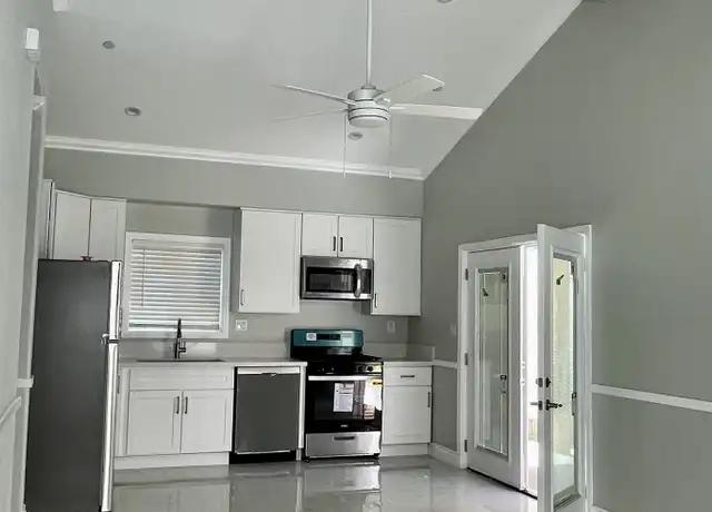 Property at 1152 Pittsfield Ln Unit 1152, Ventura, CA, 93001, 2 beds, 2 baths, [object Object]
