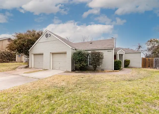 Property at 1304 Danbury Sq Unit B, Austin, TX, 78723, 2 beds, 2.5 baths, [object Object]