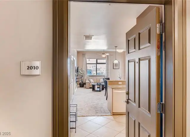 Property at 150 Las Vegas Blvd N #2010, Las Vegas, NV, 89101, 1 bed, 1.5 baths, [object Object]